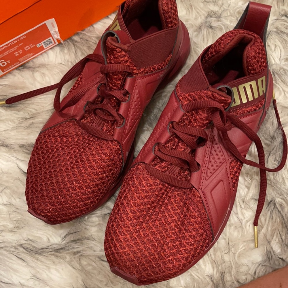Puma sneakers